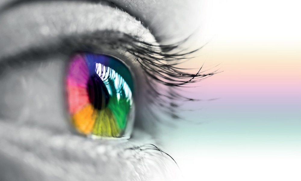 Jak światło i barwy wpływają na nasze zdrowie? Poznaj ich znaczenie dzięki koloroterapii Bioptron!